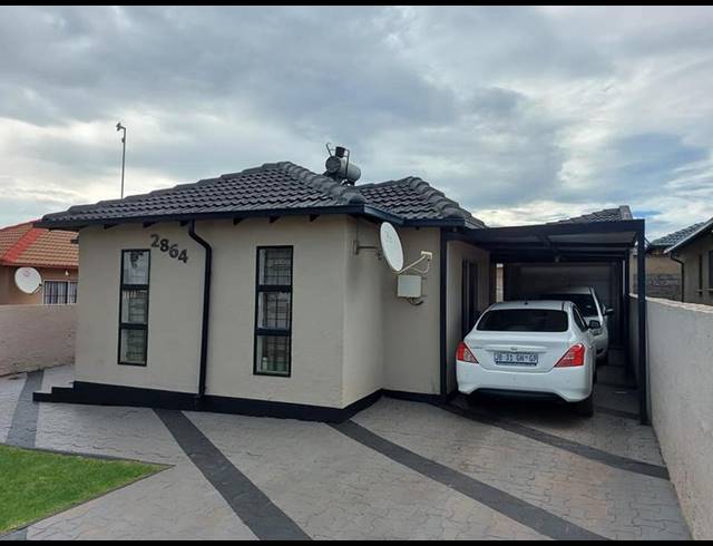 3 BEDROOM PROPERTY TO RENT IN CLAYVILLE